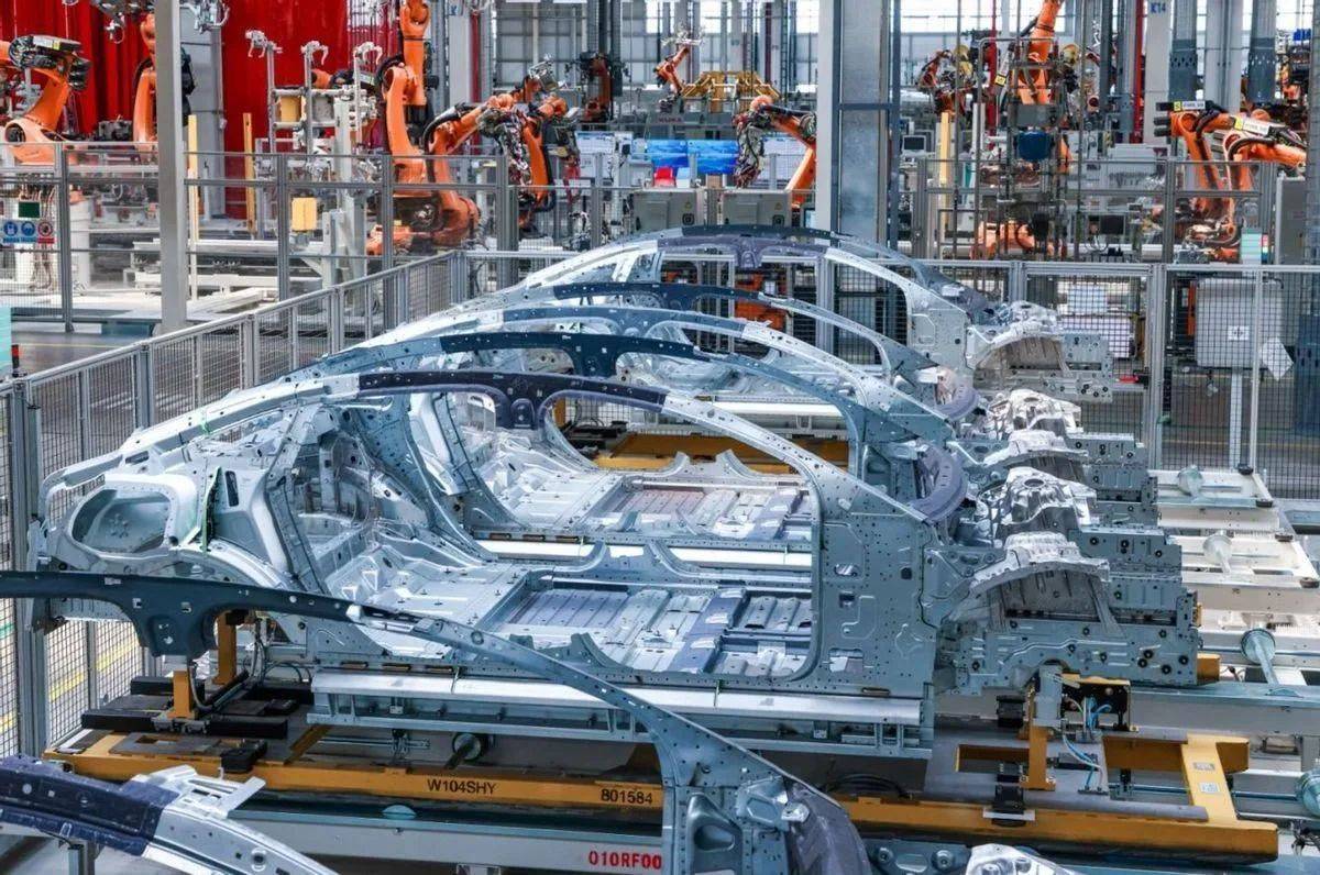 统一稳了！蔡英文凌晨返台，下飞机前讲了3个词！民进党无路可退