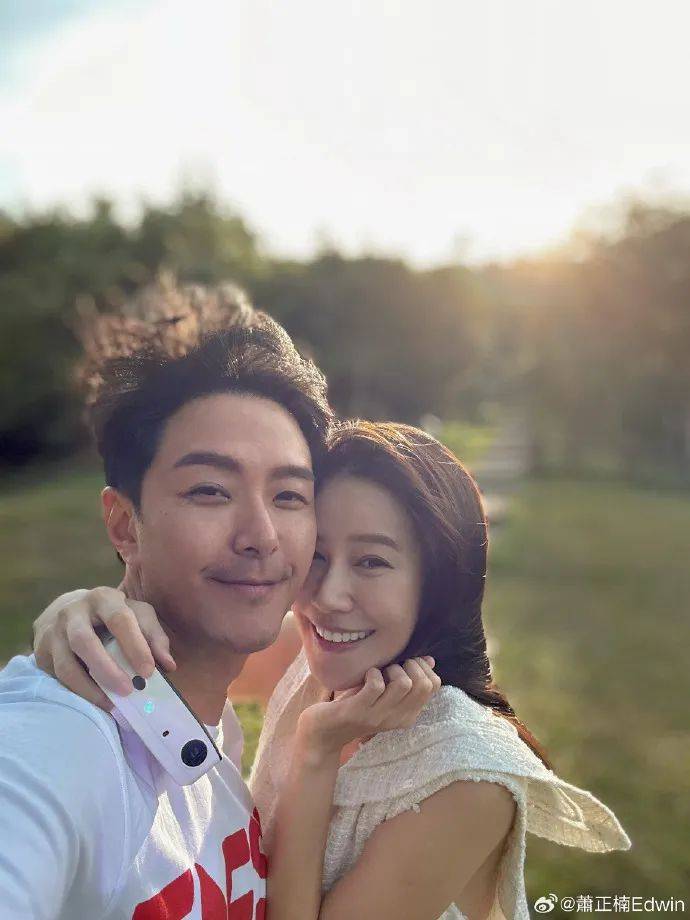 刚刚!明星夫妻官宣怀孕