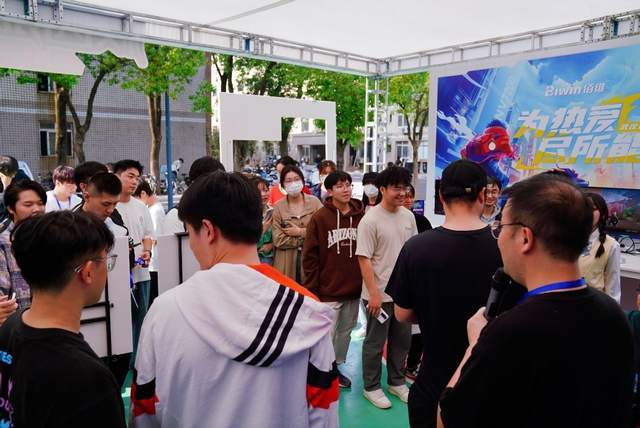 高校行丨佰维存储牵手武汉工程大学学子，共绘科创青春新篇