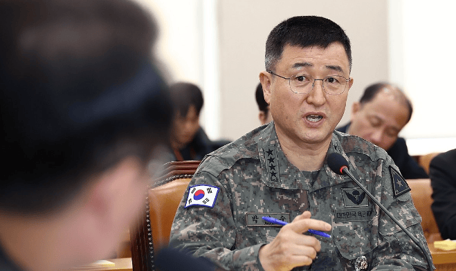 韩媒:尹锡悦拒绝接受陆军参谋总长辞呈