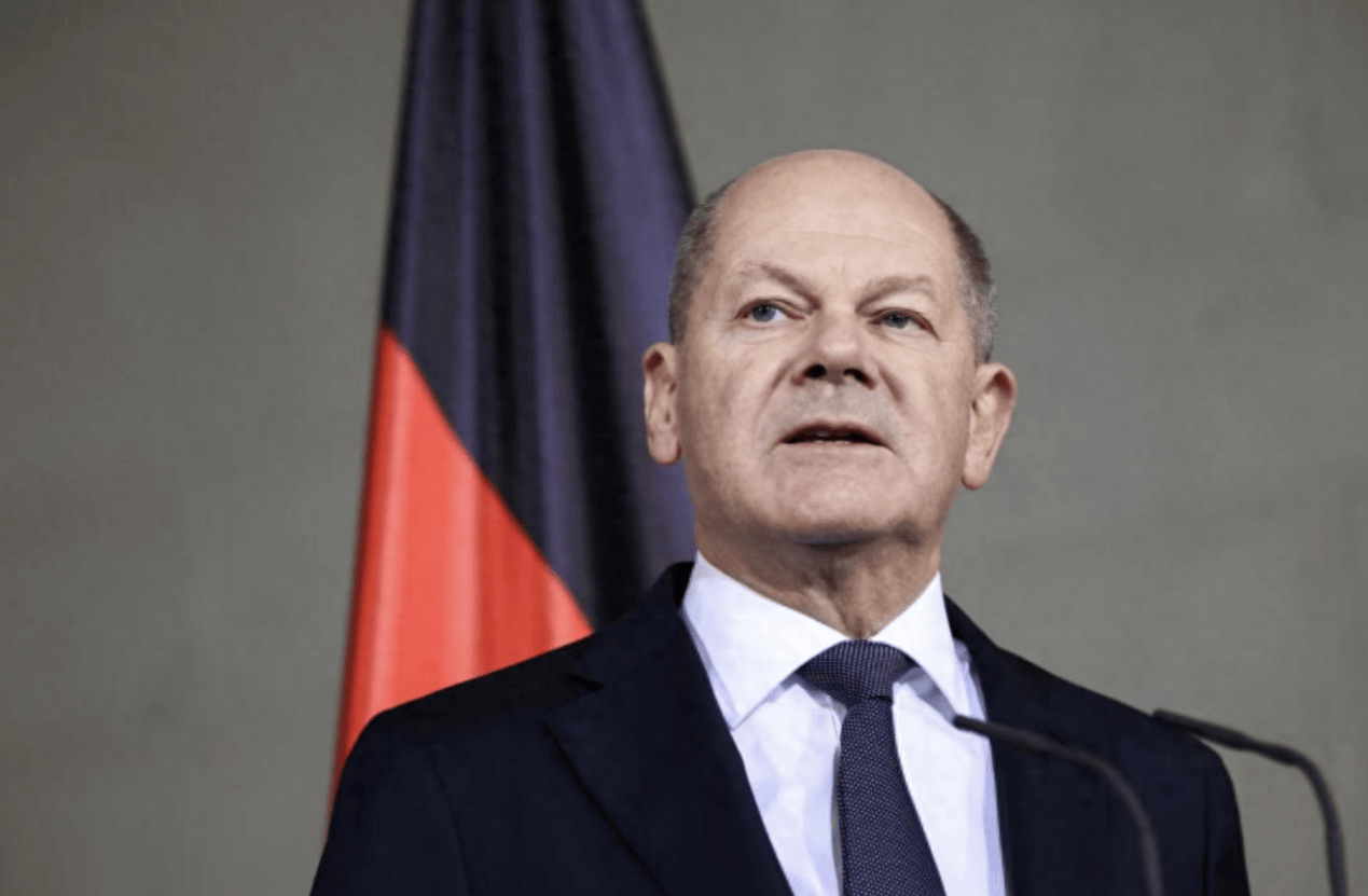 最后期限将至，朔尔茨即将下台，新总理浮出水面，默克尔火速发声