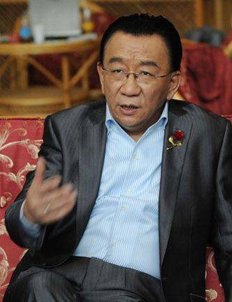 侯耀华直播提代父收徒，要帮杨议解决师承问题，称是父亲生前期望