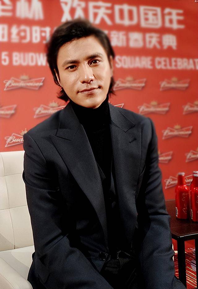 又一个华晨宇！怀孕四个月突然官宣，女生是出了名的“恋爱脑”