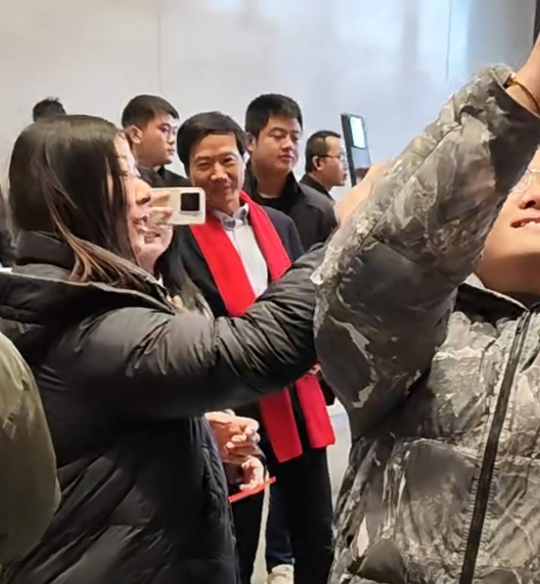 节后复工哭成200斤宝宝，开机密码比初恋难记，而贴心的老板已经在发开工红包了