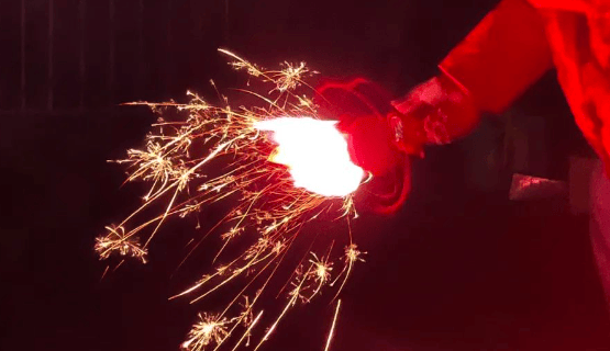 16岁少年被拘留，惨交近8万“学费”！只因凌晨一件事儿