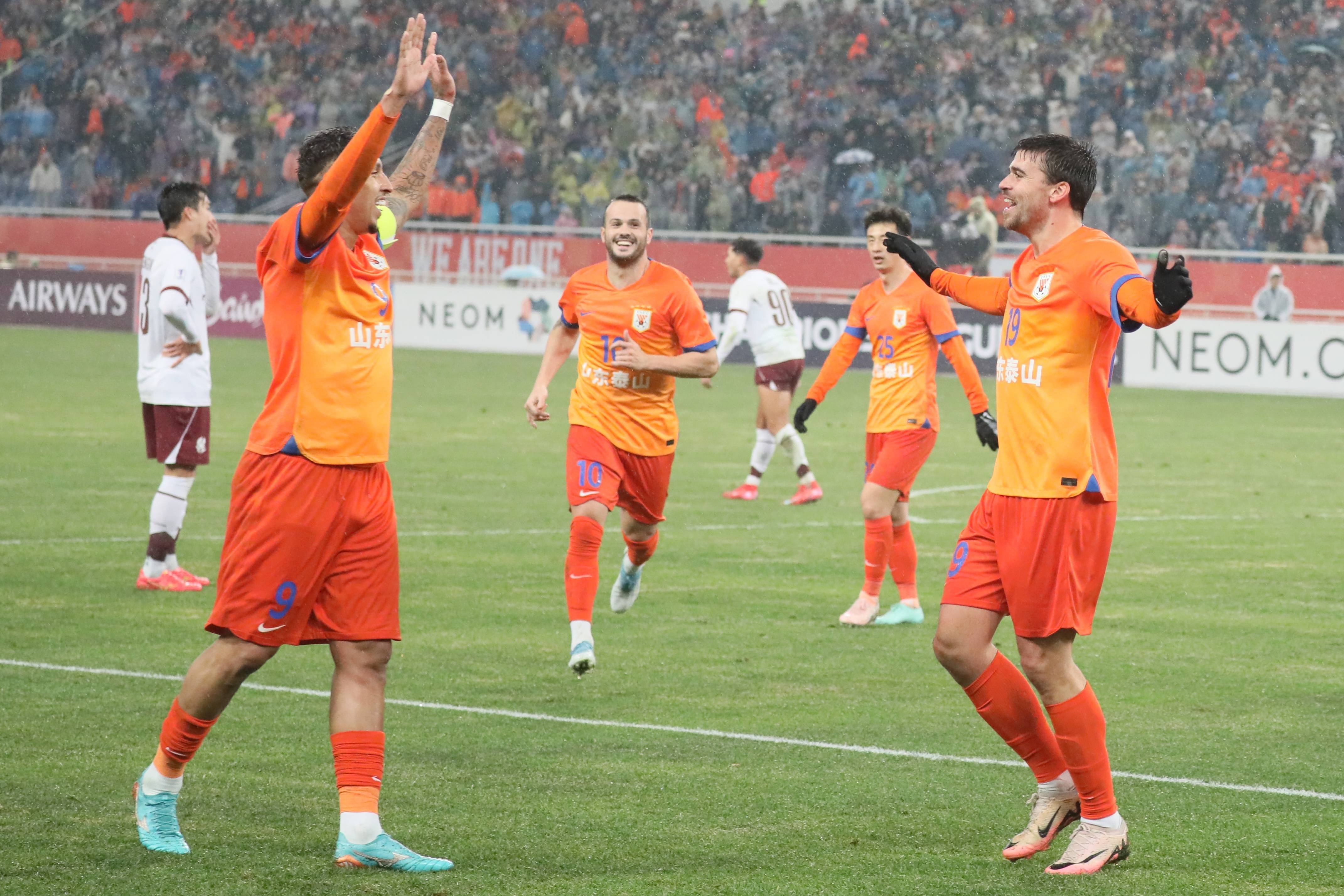 马德兴：海港引援让人费解 中超最强外援在泰山