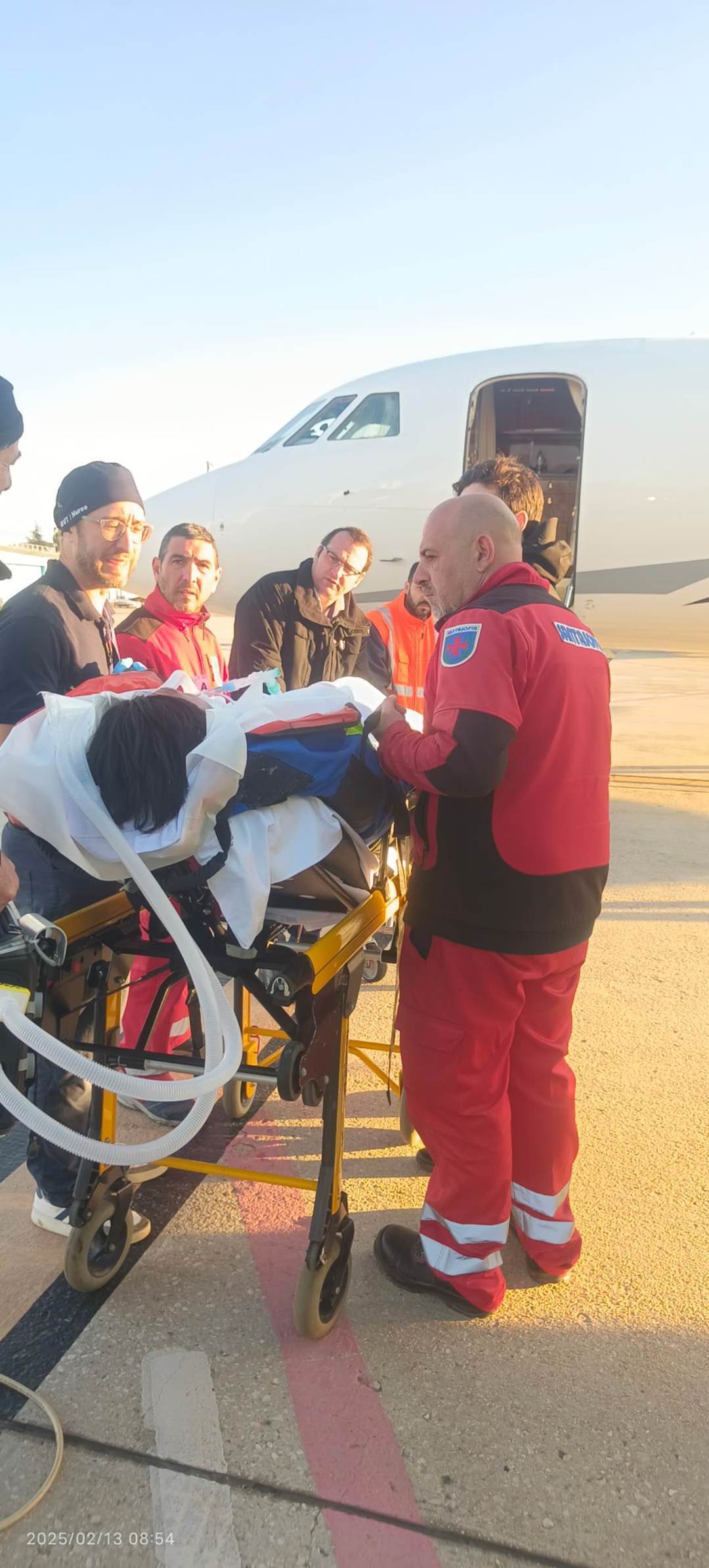 18岁脑死亡足球小将已回国，正在抢救