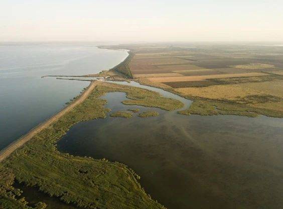普京一诺千金！将侵占中国79年的领土归还，面积比5个澳门都大