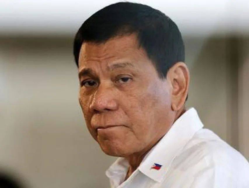 马科斯甩锅，菲军方紧急切割：与杜特尔特逮捕无关，菲警方莫名中枪了？