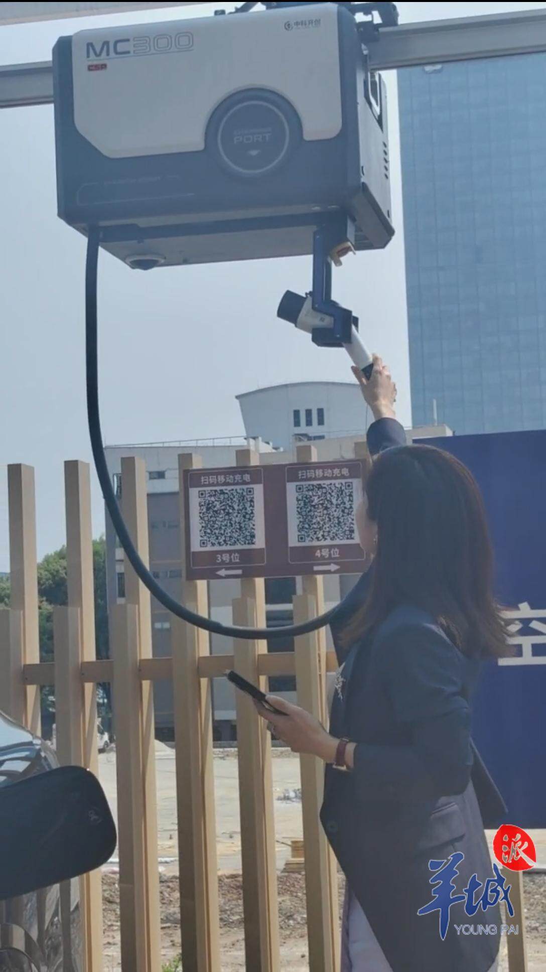 【视频】为何这些AI“弄潮儿”在广州能赚钱？｜一线探“新”