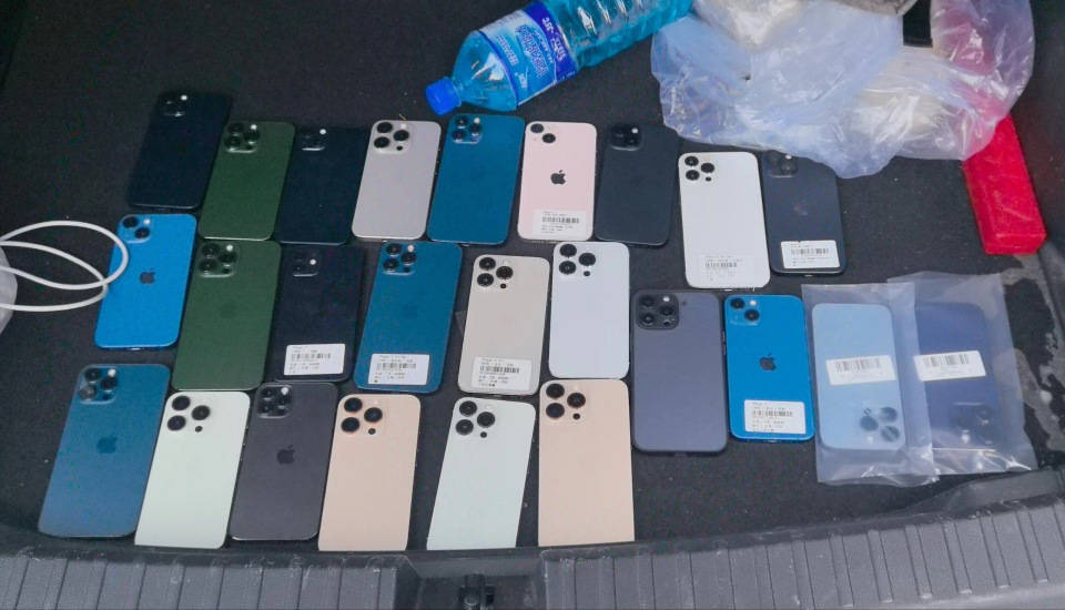 4名少年偷手机89部还发视频炫耀，店主：贼抓了又放，手机向谁要