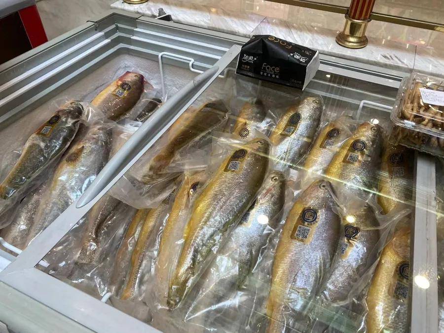 “1800元的出口商品219元拿下”！上海人假期疯狂“捡漏”，这里外贸好东西都卖爆了，新品还将接力上市