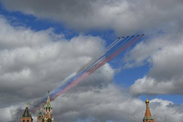 莫斯科举行纪念苏联伟大卫国战争胜利80周年阅兵式彩排