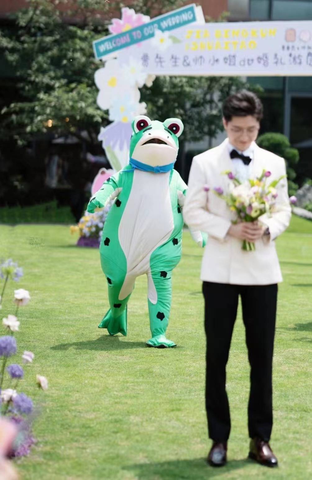 五一迎“双春年”结婚热潮，婚礼策划师：5天赶6场，但年轻人的婚礼预算降低了