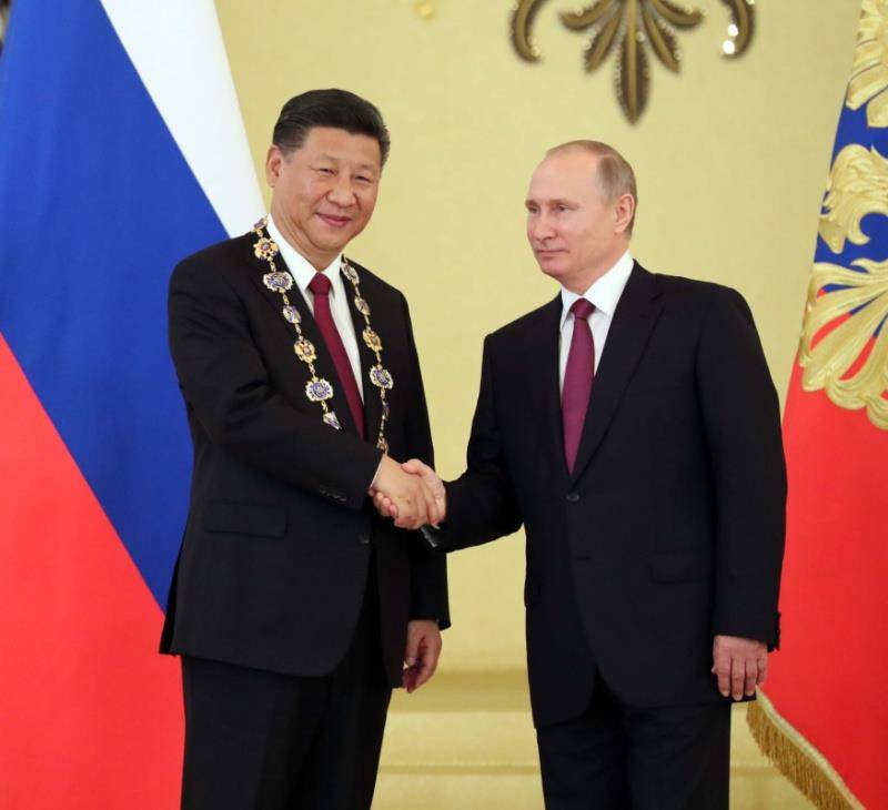 时政微观察丨从三枚勋章展望习主席俄罗斯之行