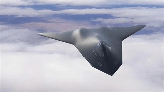 央视大方展示！在6艘船簇拥下，福建舰开足马力直奔东海