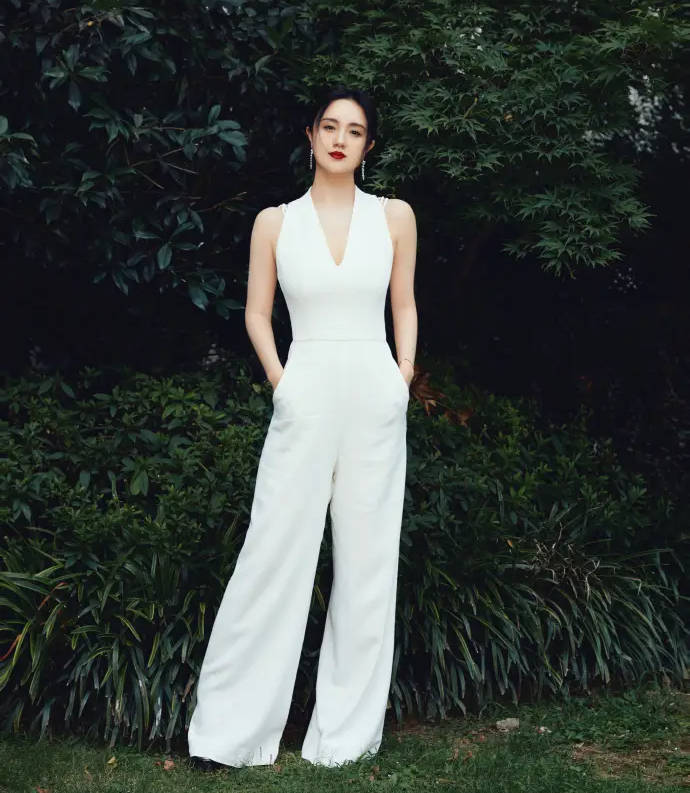 李乃文话剧谢幕深情喊话辛柏青 此前曾告别挚友朱媛媛