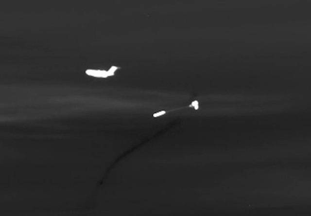 运-20大改“轰-20”，在南海上空成功投射导弹？可惜都是假的