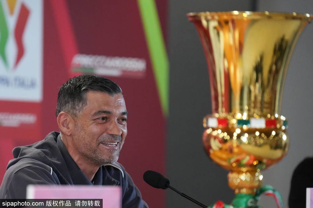 反转！孔蒂拒绝尤文深情呼唤，那不勒斯主席放话：砸2亿欧，更强！