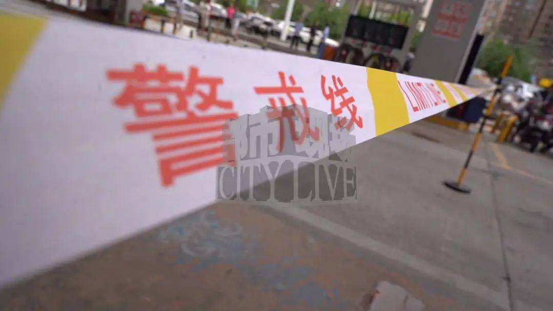 南昌南斯友好路两家“海湾石油”停业，消费者：昨天还加了油！房东：欠了1.3亿