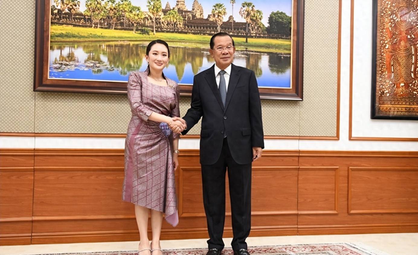 佩通坦被做局！洪森泄露私密通话录音，泰国高层逼宫，事情不简单