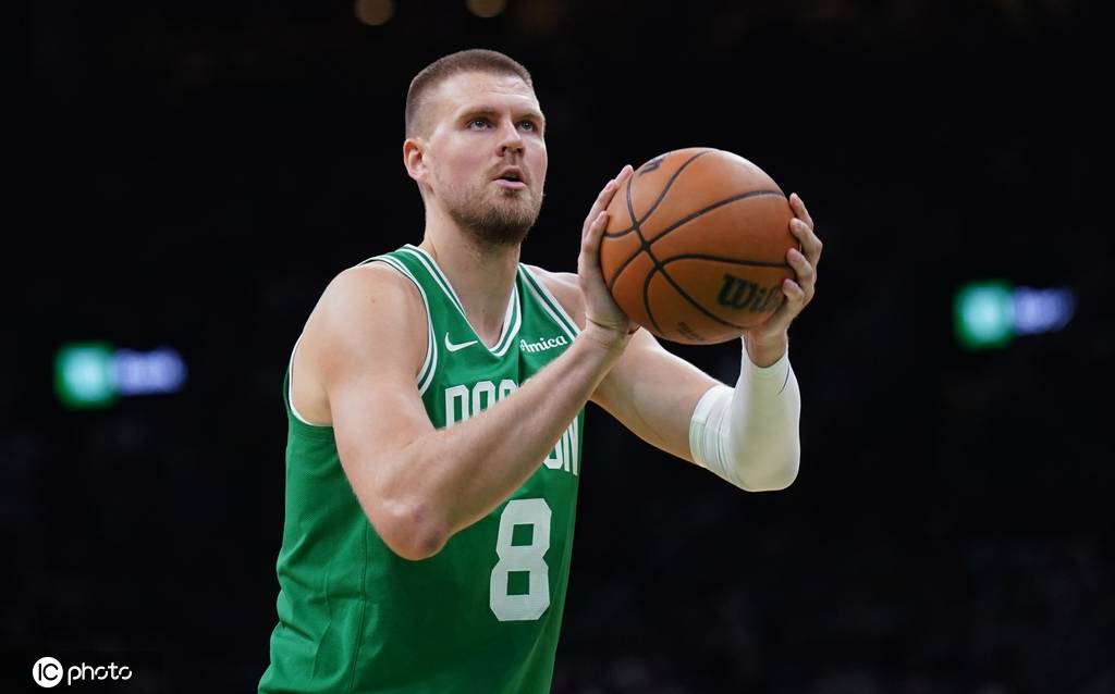 绿军超市甩卖力度太惊人 霍乐迪+波津离队只是开端？