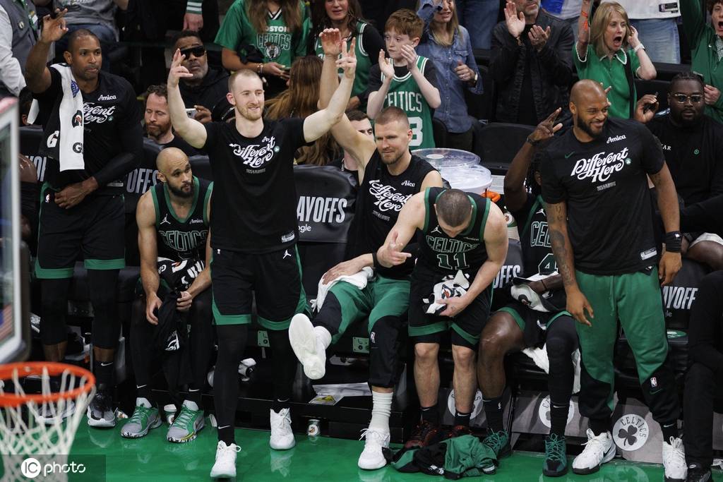 绿军超市甩卖力度太惊人 霍乐迪+波津离队只是开端？