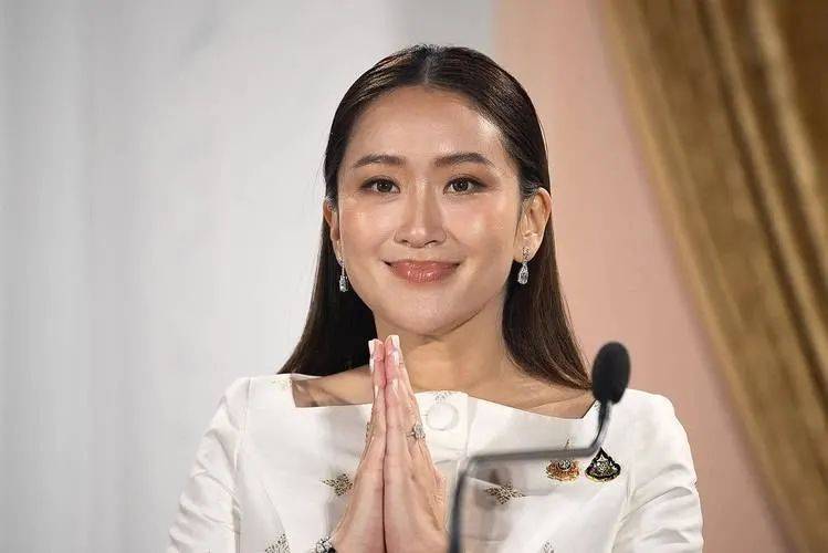 洪森直接摊牌了，泰国总理不换人，柬埔寨就不会与泰国握手言和