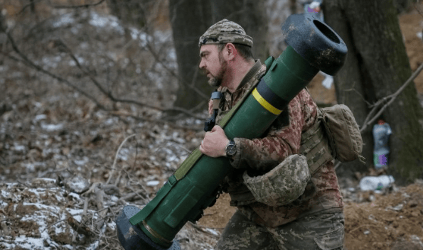 出大事了，乌克兰斩首普京爱将，英国威胁对俄开战，美国开始急了
