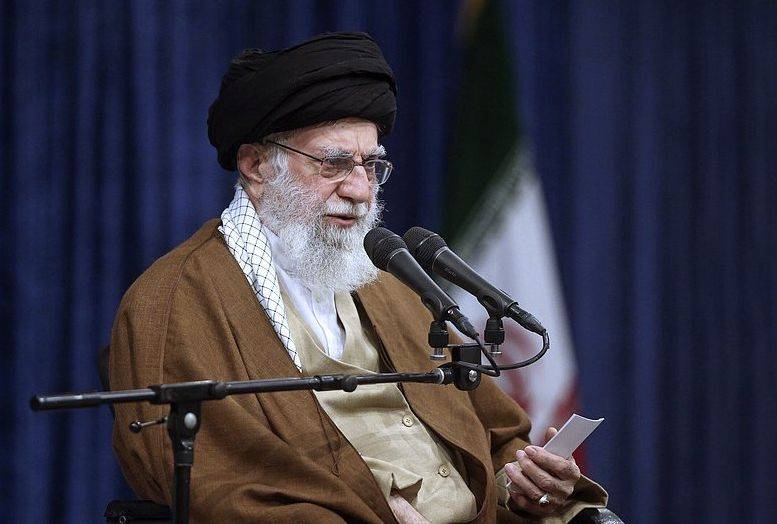 伊朗不见棺材不落泪，都这个下场了，还在“探索”从GPS转向北斗