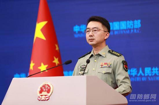 【双语】国防部要求日方深刻反省侵略历史