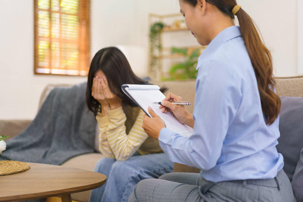 大学生心理咨询室爆满 有学生称自己只网恋