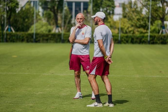 中超领头羊开启争冠冲刺 3名U22国脚缺阵队长低调表态