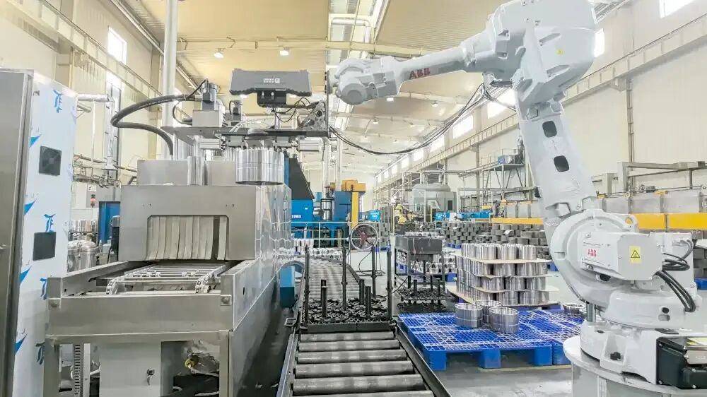 深圳顶尖科学家带队，用仿真系统快速训练机器人，融资数亿元