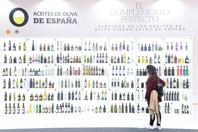 西班牙：马德里美食节举行